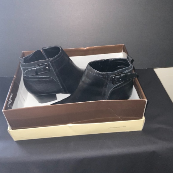 Franco Sarto 7.5 Black - Picture 1 of 4